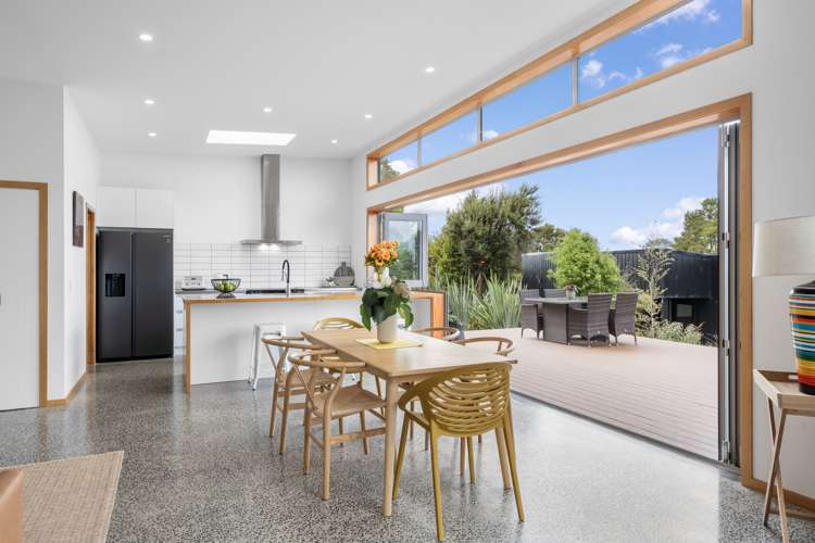 37 Totara Close Taieri Mouth_5