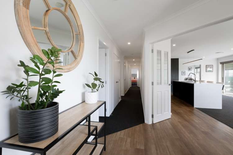 2 Gleneagles Drive Aongatete_12