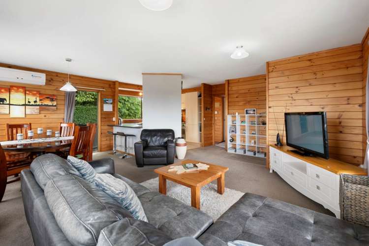 6 Hadley Wood Drive Wattle Downs_6