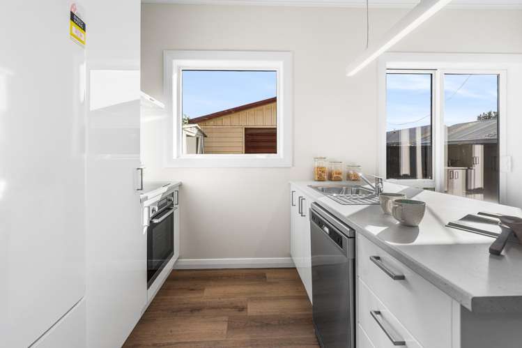 1/37 Leitch Street_5