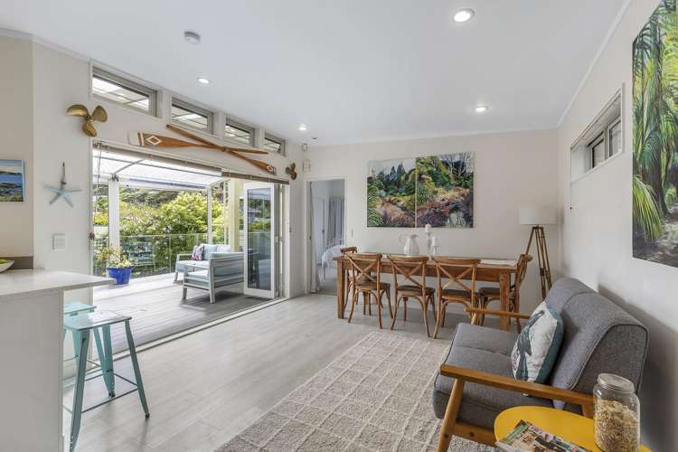 34 Airlie Road Plimmerton_8