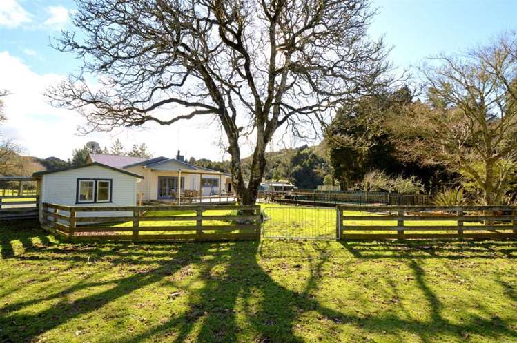 1513 Hikumutu Road Taumarunui_25
