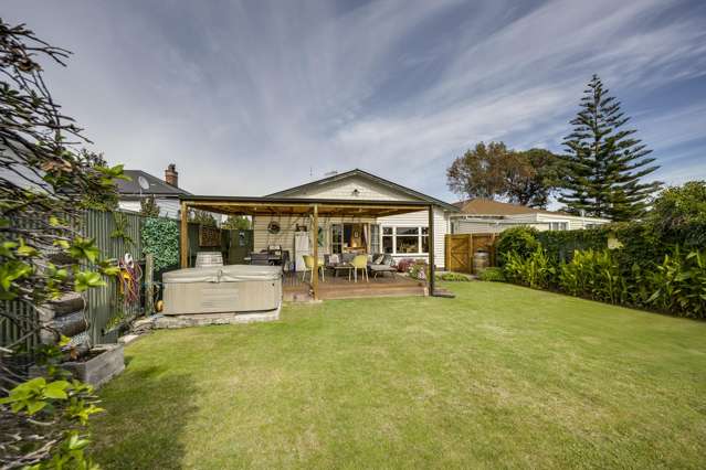 57 Nelson Crescent Napier South_4
