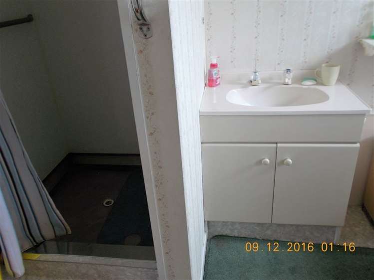 35 Kent Street Marchwiel_3