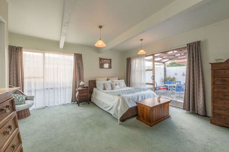 30 Matuhi Rise Henderson_8