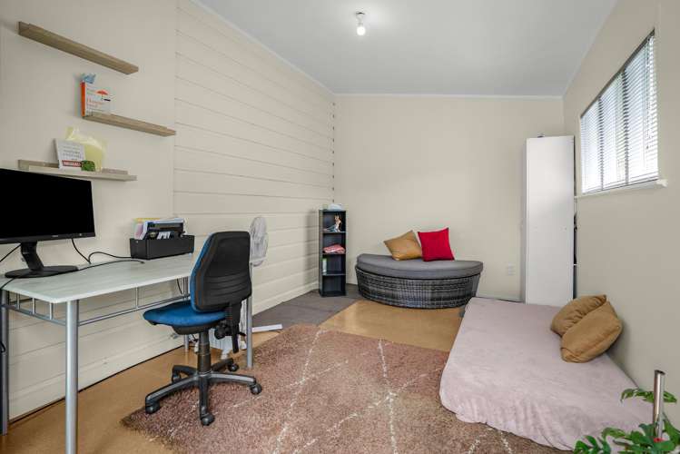 15 Udy Street Petone_12