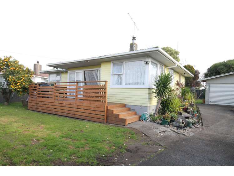 65 Valentine Street Papakura_11