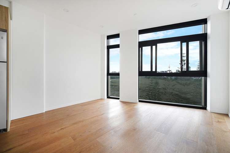 48 Esmonde Road 10897_5