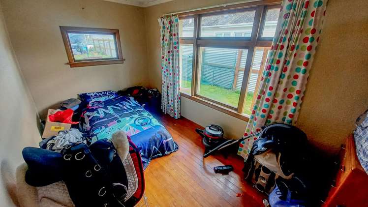 21 Main Road Tuatapere_6