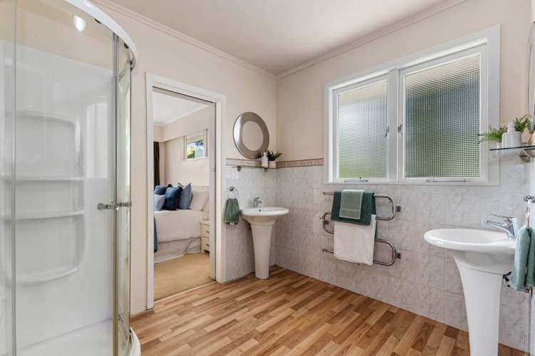 6 Adams Place Kamo_10