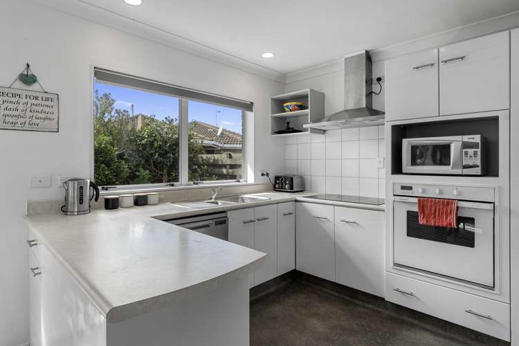 14b Darraghs Road Brookfield_4