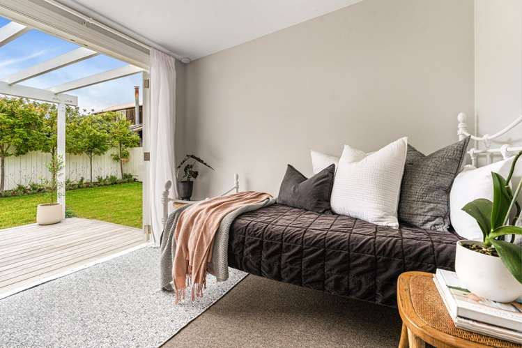 12 Cambria Road Devonport_14