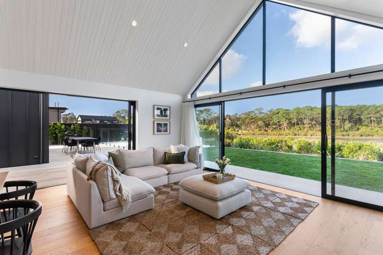 88 Riverhead Point Drive Riverhead_2