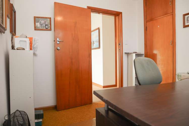 90 Domett Esplanade Cobden_16