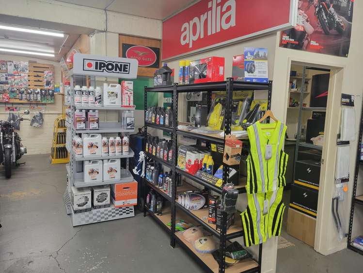 Motorcycling Downunder Christchurch Central_6