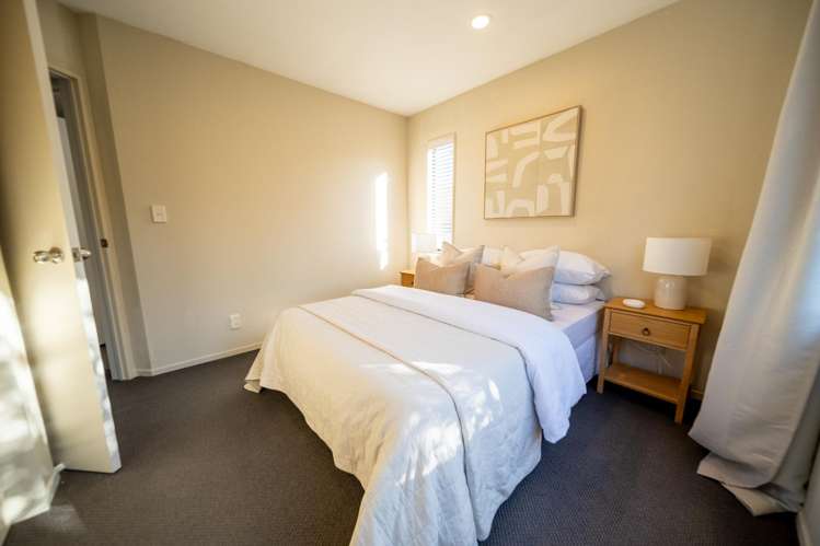 10C Tipene Place Meadowbank_19