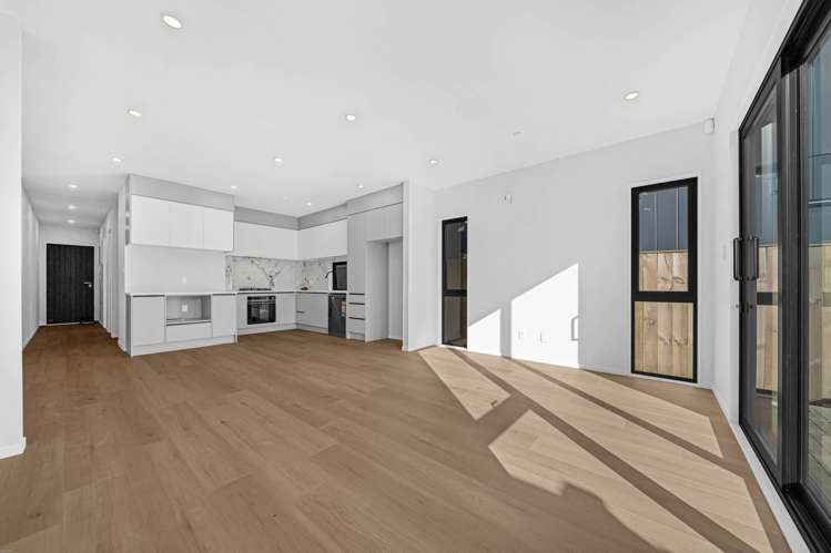 22 Waimarie Drive_3