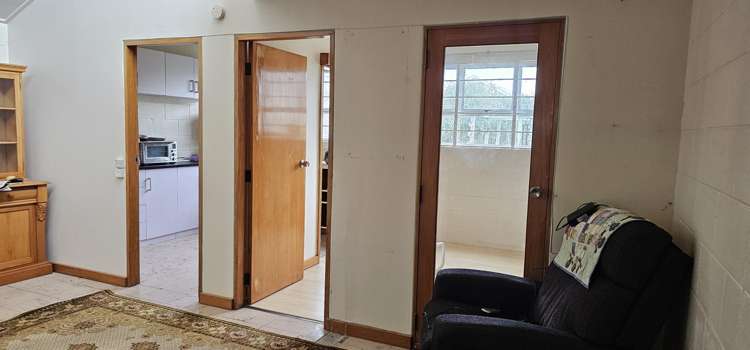 85 Egmont Street Patea_20