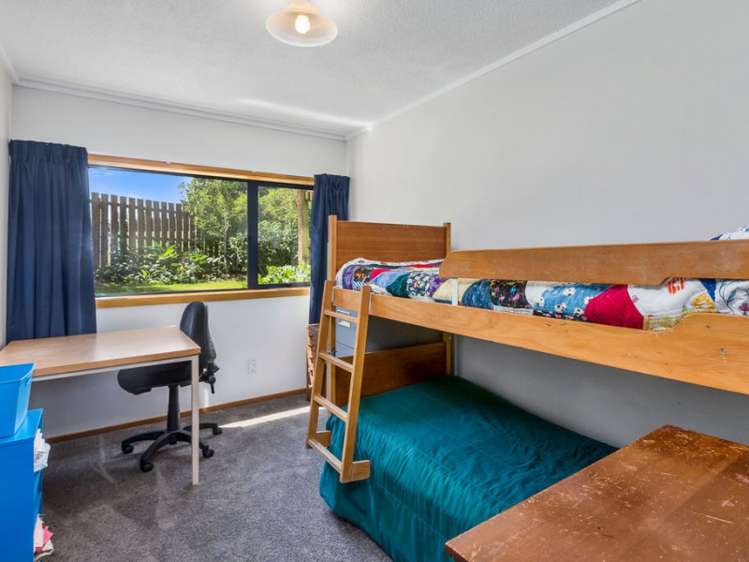 39 Mckerrow Street Shiel Hill_16