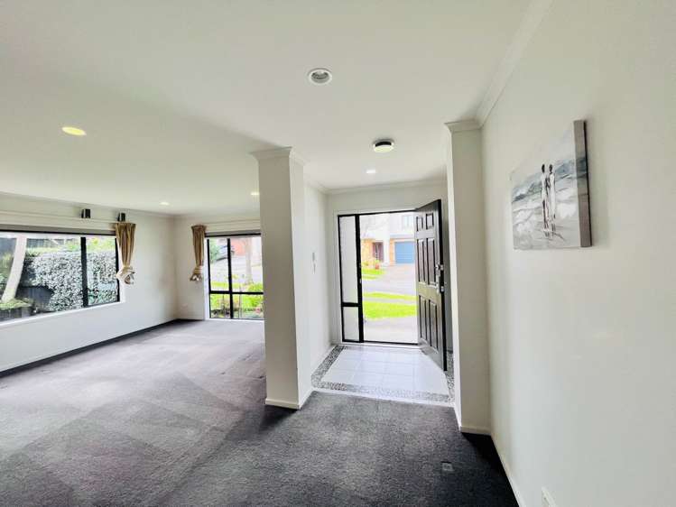 5 Finbar Close Flat Bush_15