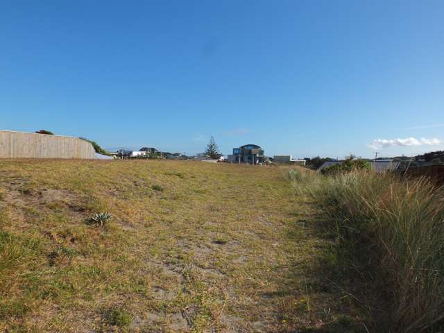 13A Mack Street Foxton Beach_3