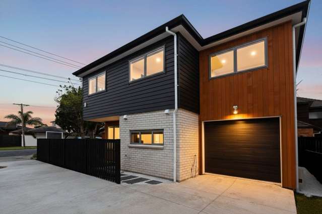 4 bed 3 bath + separate office!