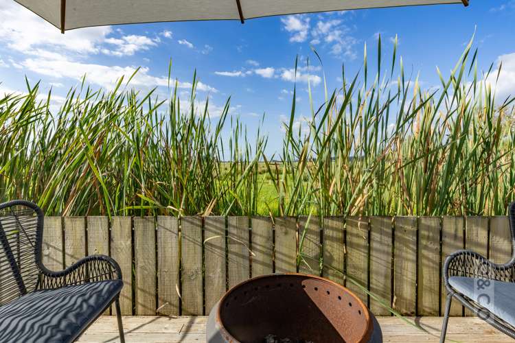 15a Springs Road Parakai_16