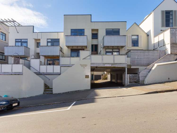 50/35 Pirie Street Mount Victoria_0