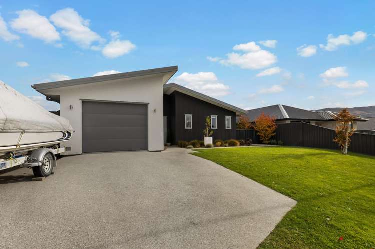20 Searle Drive_0