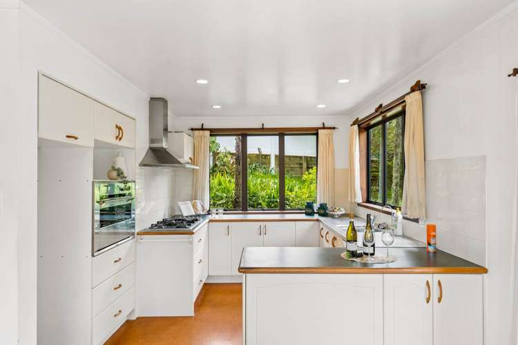 29 Rewi Street Torbay_15