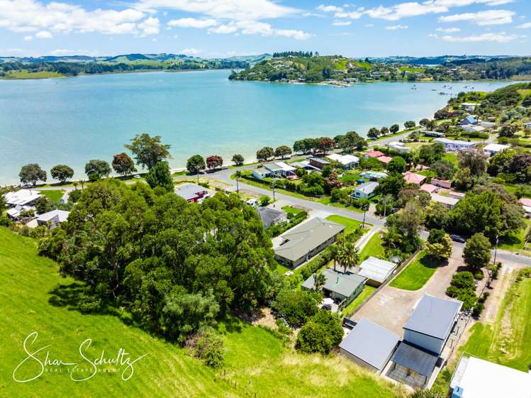 10 Regent Street Whakapirau_26