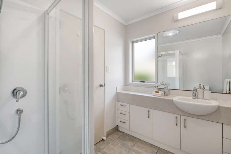 38 Totara Views Drive Red Beach_16