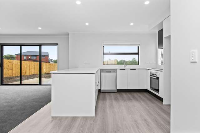 50 Washer Road 11329_4