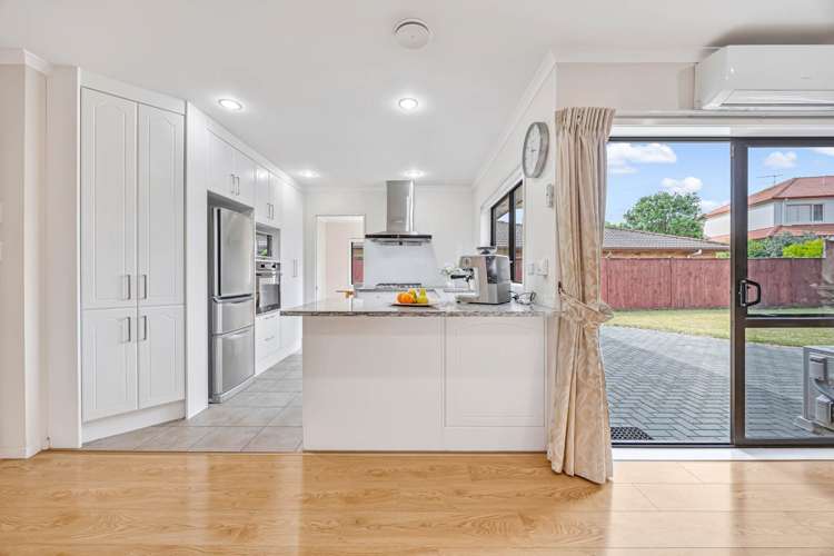12 Stornaway Drive Flat Bush_8