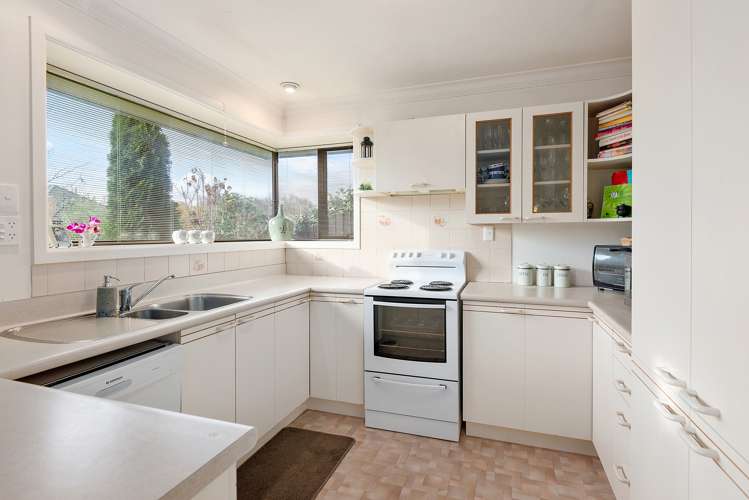 7 Regency Crescent Redwood_6