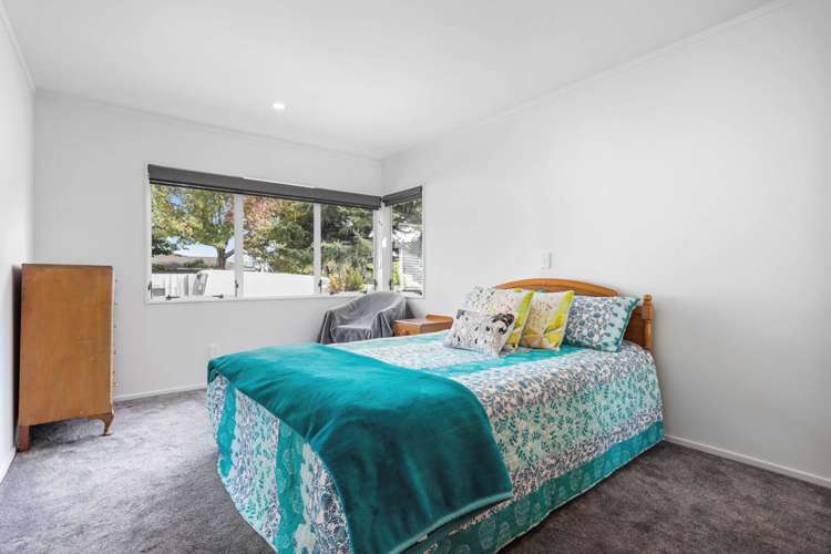 6 Bolton Street Blockhouse Bay_9