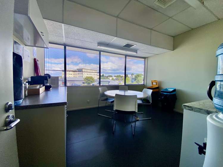 9/295 Lincoln Road Henderson_5