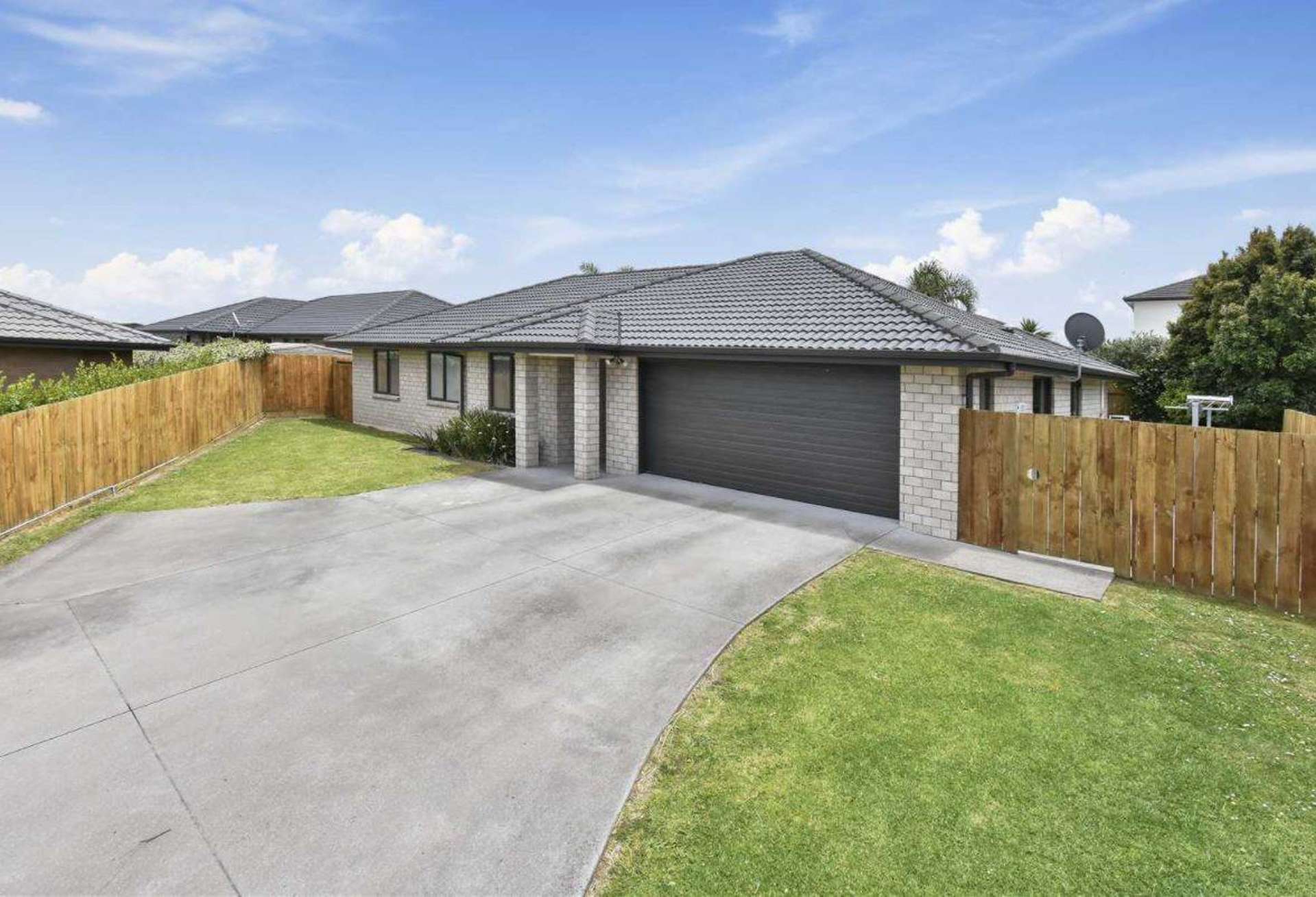 41 Sunningdale Street Wattle Downs_0