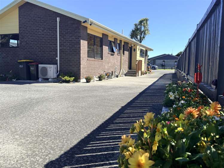 2 Jamieson Road Karoro_32