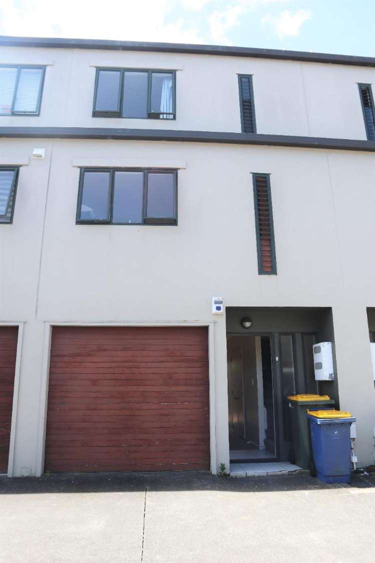 4/12 Ambrico Place New Lynn_10