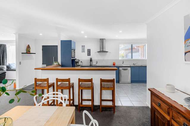 59 Diomede Glade Flagstaff_3