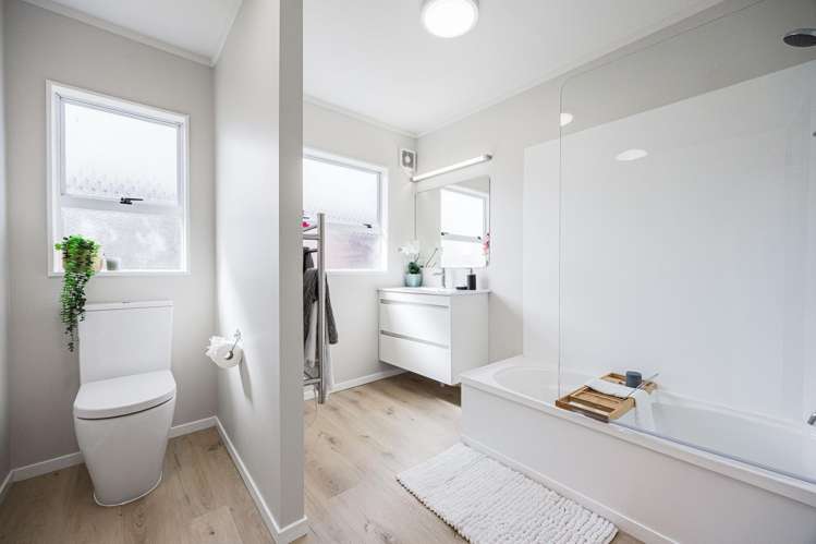 4/73 Vintage Drive Henderson_18