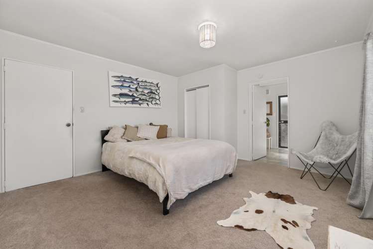 42 Rutherford Drive Waikanae Beach_7