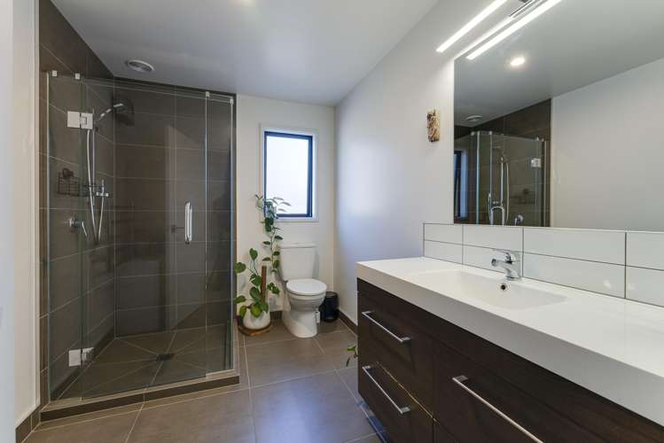 23 Pine Crest Drive Richmond_18