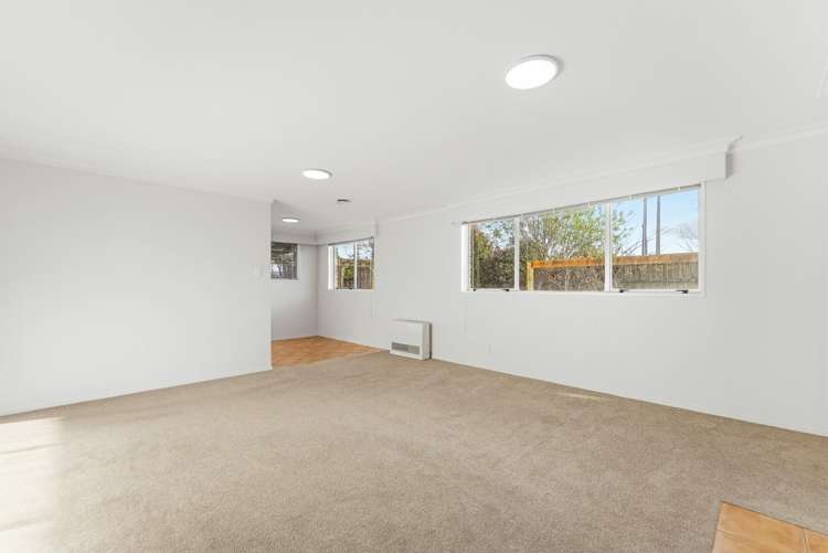 62A Pemberton Crescent Greerton_13