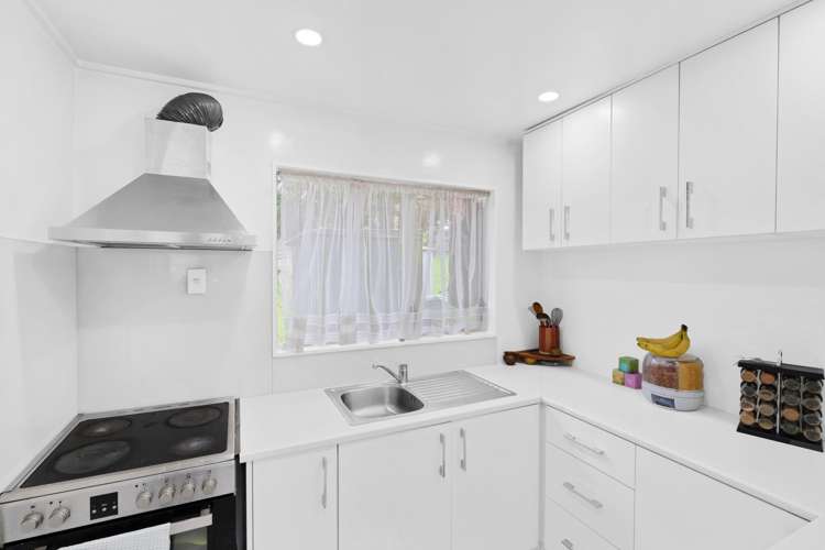 2/264 Grounsell Crescent Belmont_5