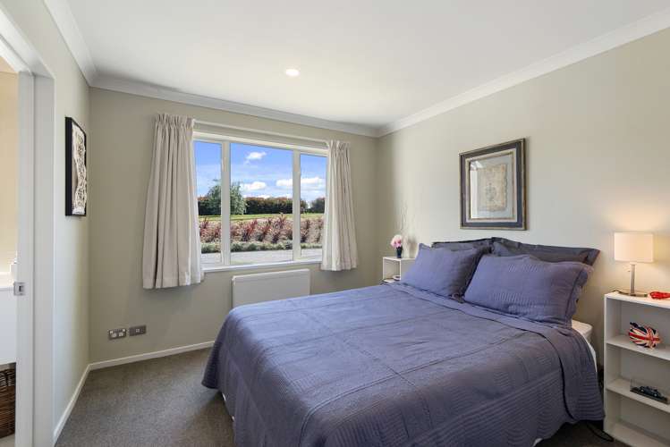 325 Davis Road Cust_17