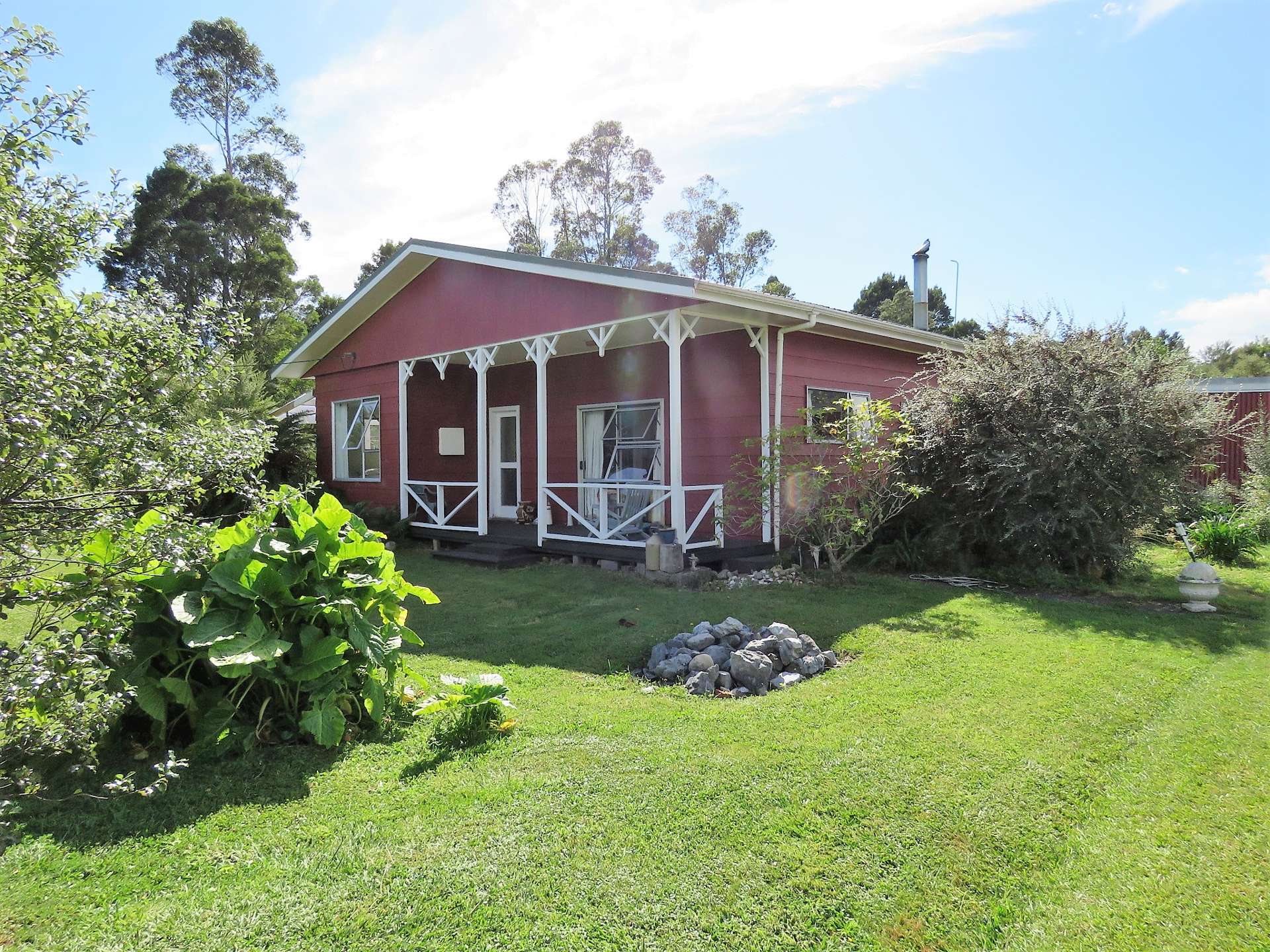 4 Sunderland Street Waimangaroa_0