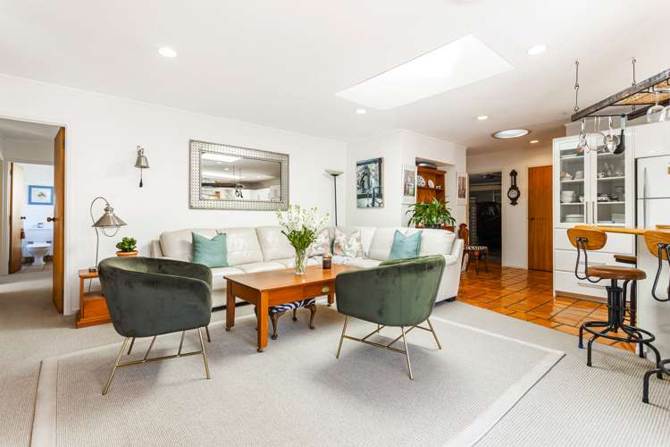 23 Woodfern Crescent Titirangi_9