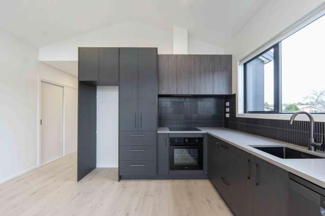 3/4 Bremworth Avenue Dinsdale_1
